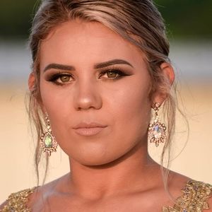 Meet your Posher, Blakley